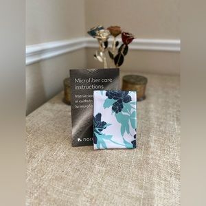 Norwex Window Cloth- Teal Peonies -New